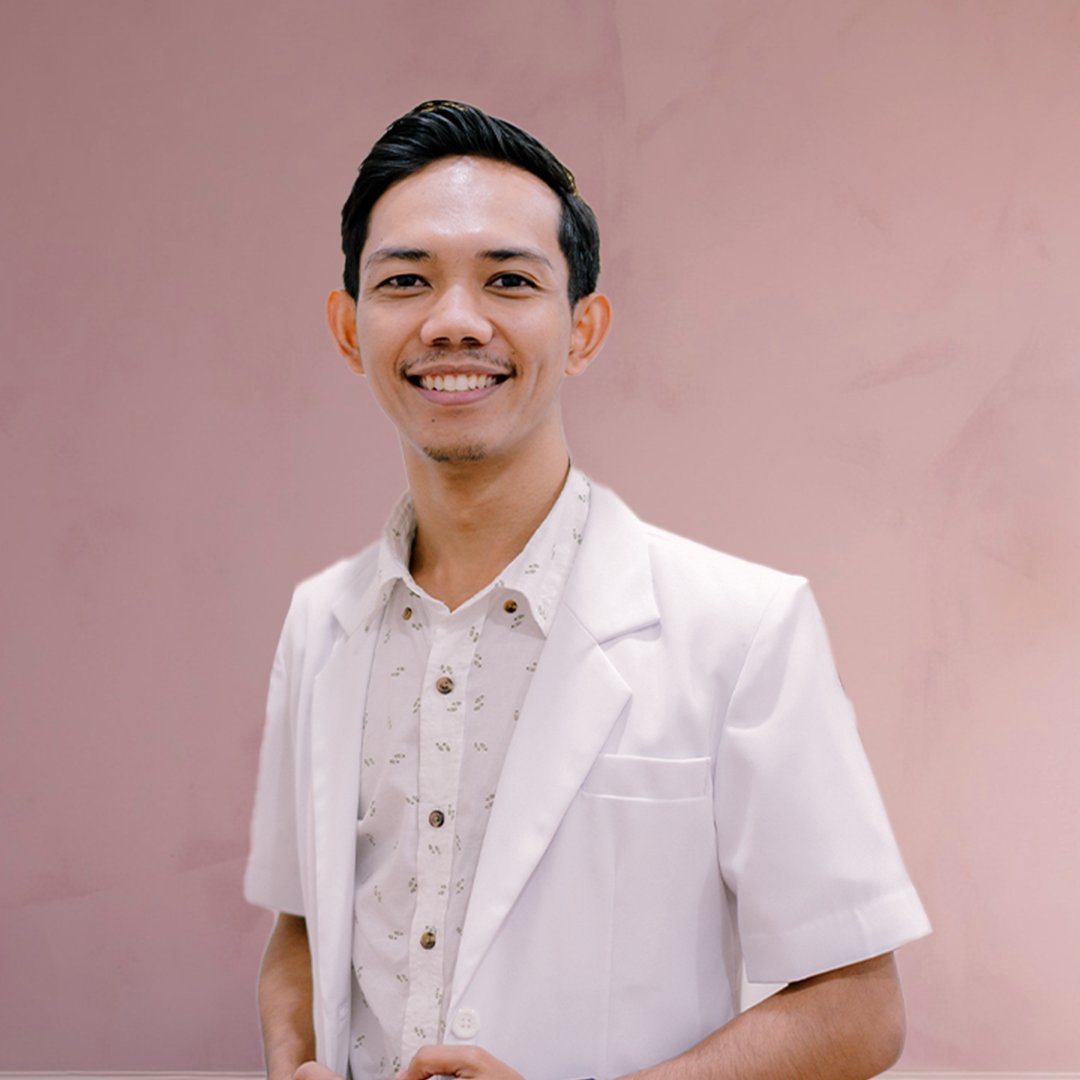 Maesa Dental Clinic | Klinik Gigi Terbaik - drg. Muhammad Reggy Akbar